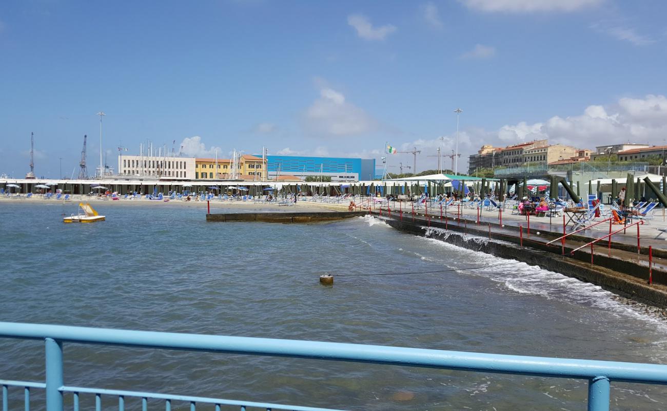 Foto af Bagni Nettuno med brunt sand overflade