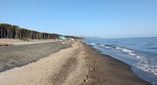 Camping La Foce beach