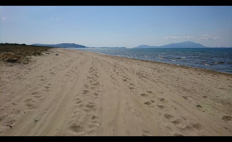 Foto af Spiaggia Romana med lys sand overflade