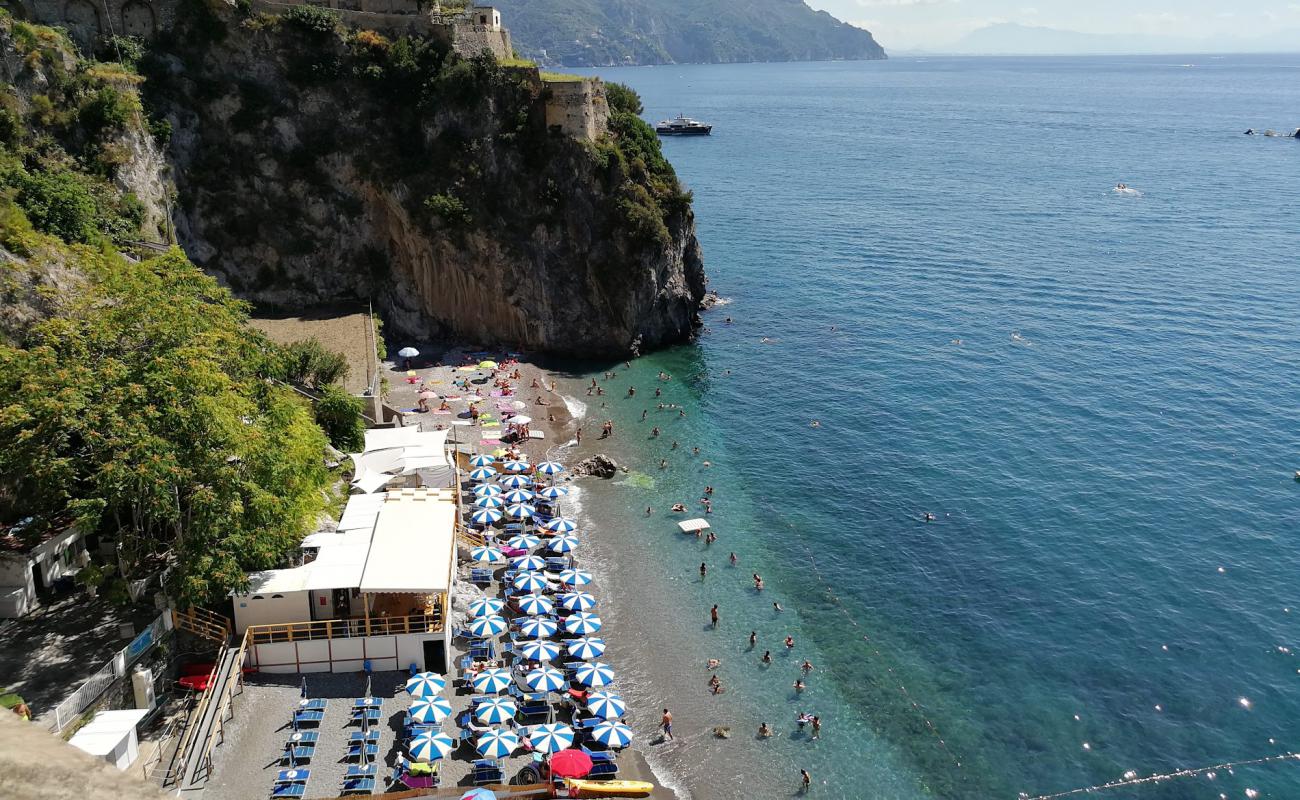 Foto af Lido di Ravello beach med grå fin sten overflade