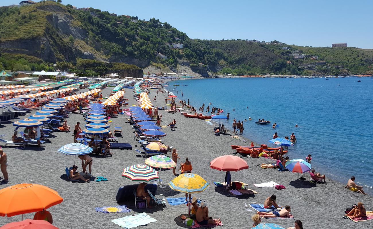 Foto af Spiaggia San Nicola Arcella med grå fin sten overflade