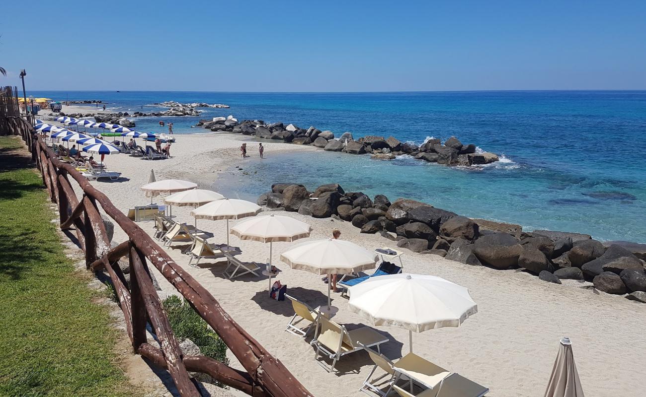 Foto af Spiaggia di Torre Marino II med lys sand overflade