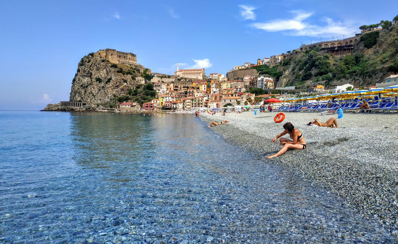 Foto af Spiaggia Di Scilla med lys sand overflade