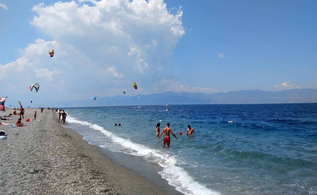 Foto af Punta Pellaro beach med grå sand overflade