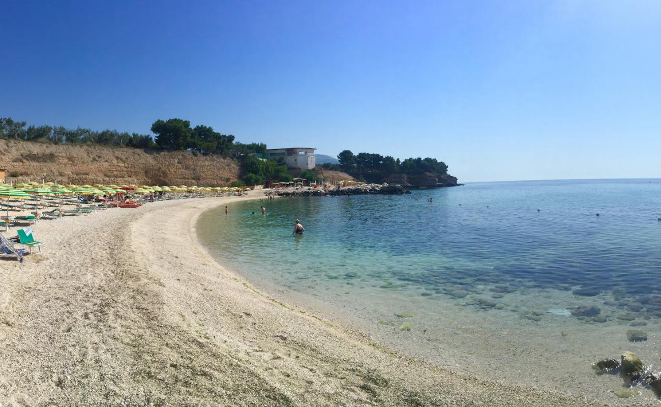 Foto af Stranden Lido Macchia med lys sand overflade