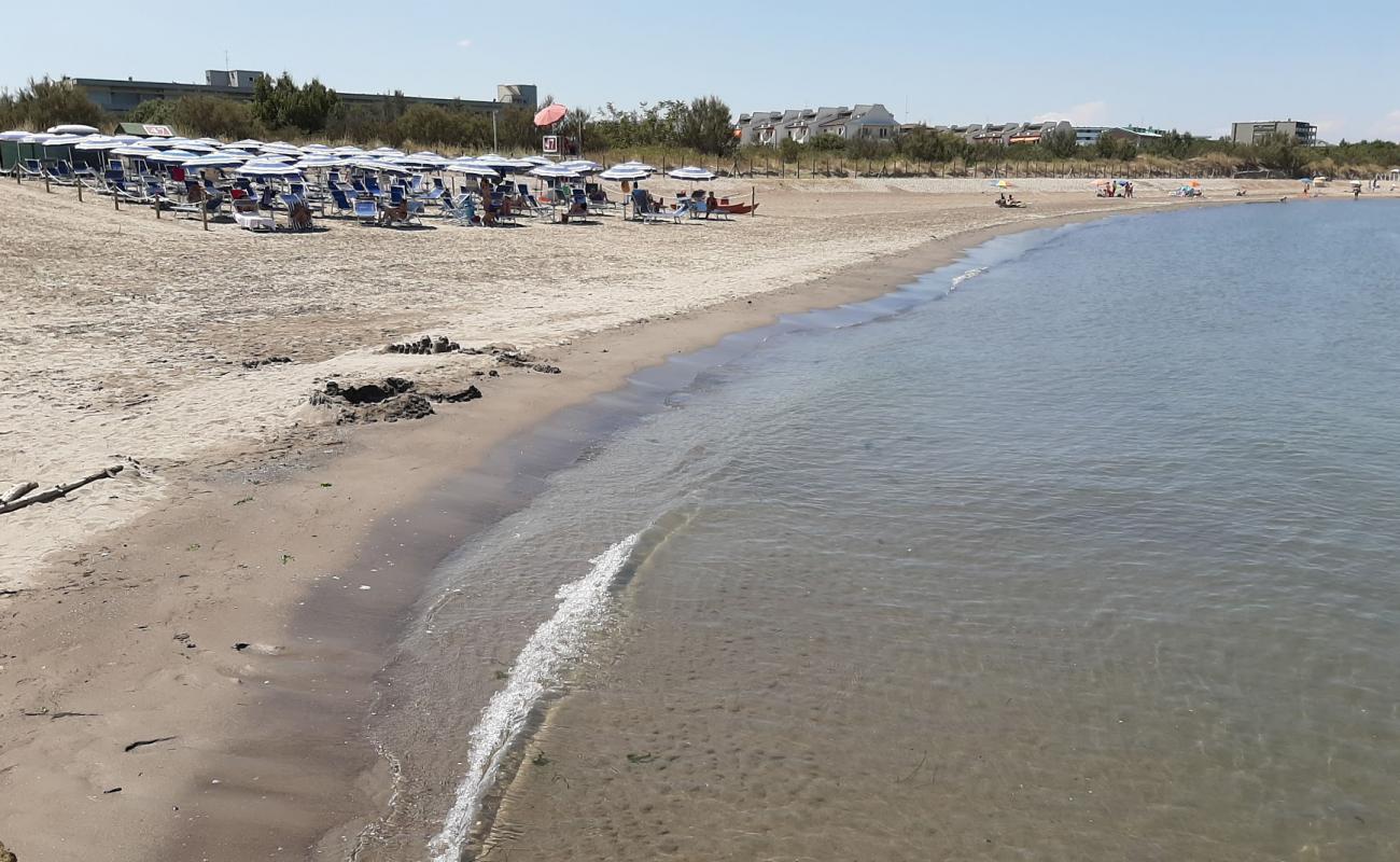 Foto af Bacucco beach II med lys fint sand overflade