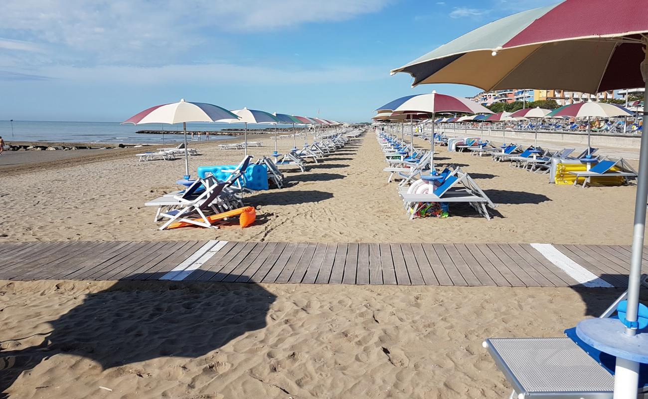 Foto af Spiaggia Libera Caorle med lys sand overflade