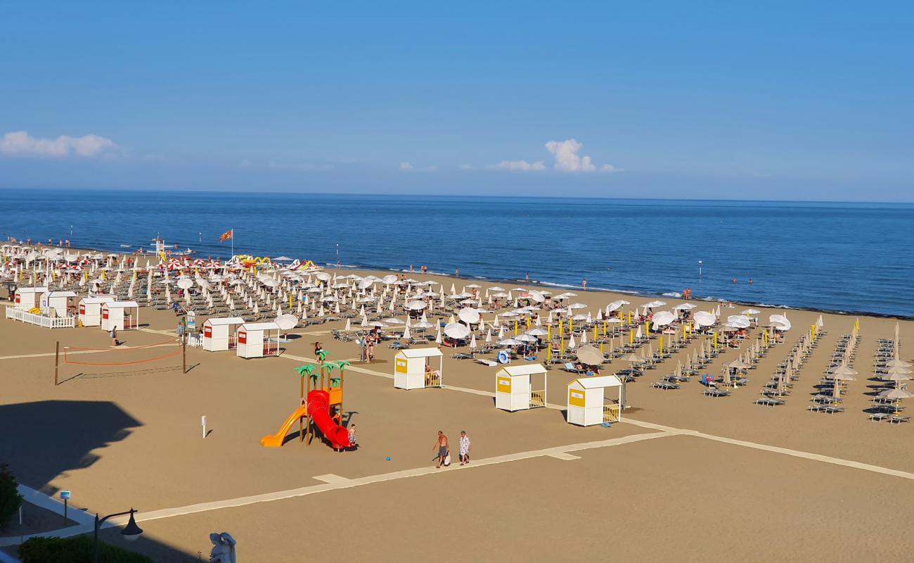 Foto af Caorle beach med lys sand overflade