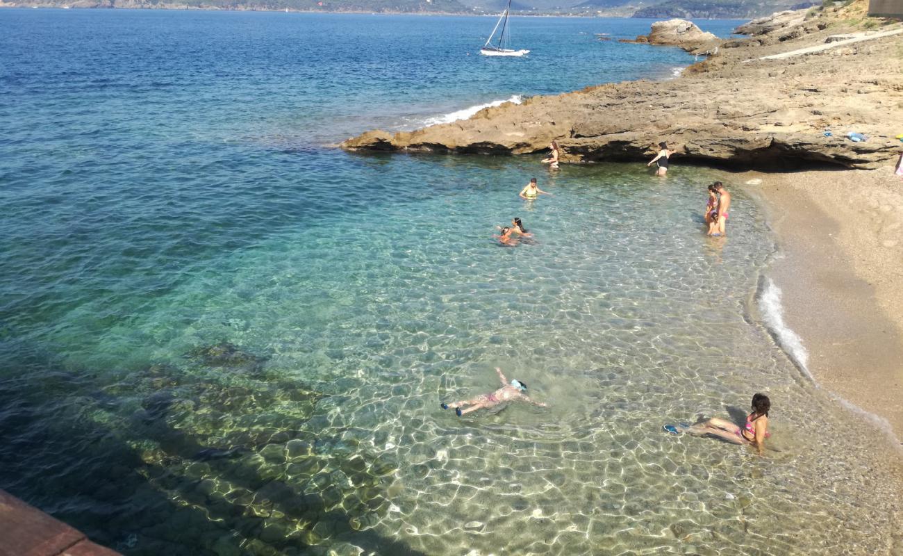 Foto af Stecchi beach med grå fin sten overflade