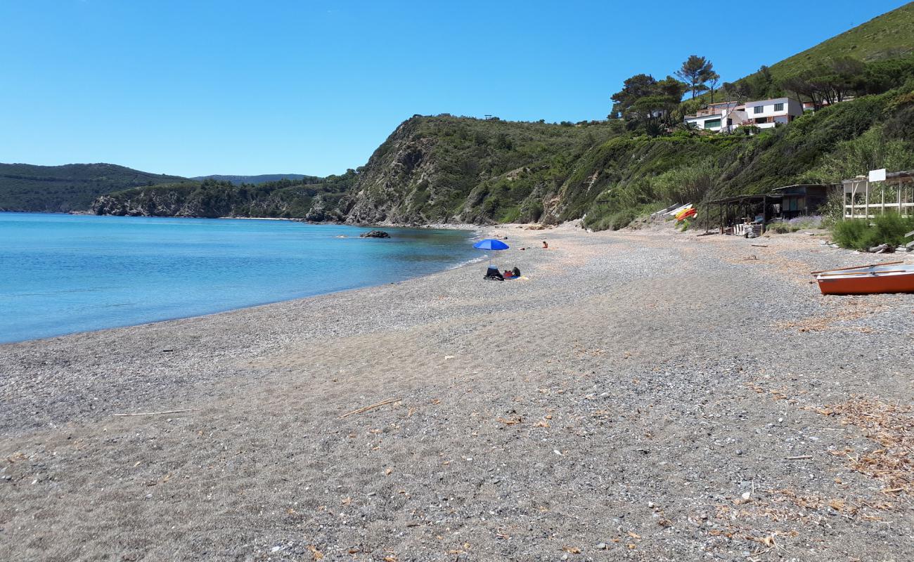 Foto af Norsi beach med grå fin sten overflade