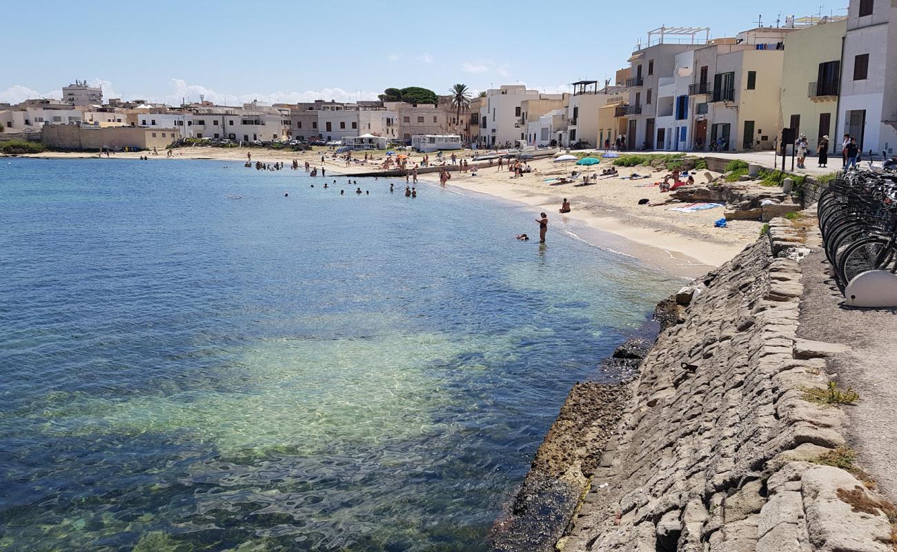 Foto af Praia Strand (Favignana) med lys sand overflade