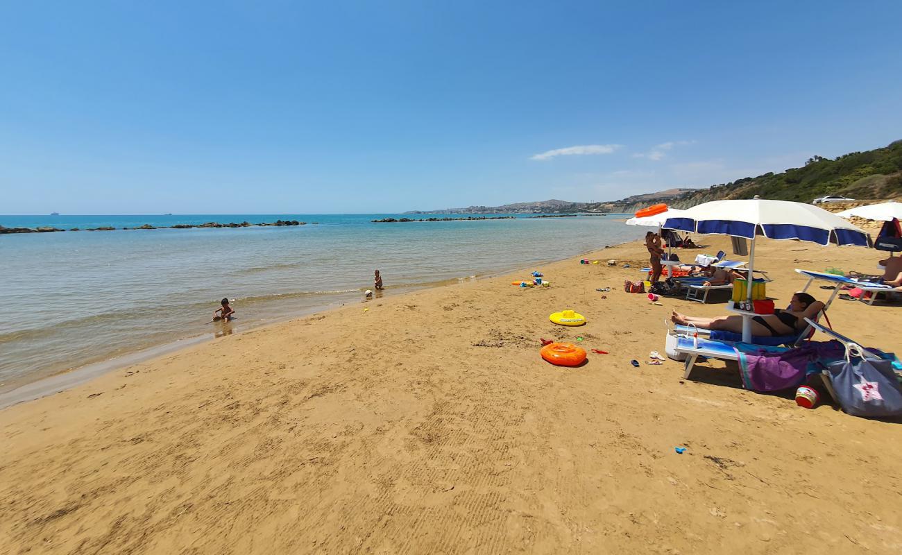 Foto af Lido Maddalusa med lys fint sand overflade