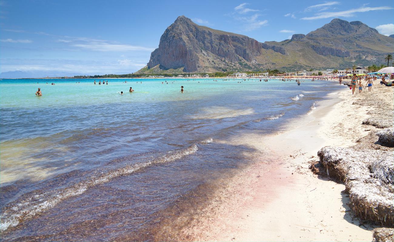 Foto af San Vito lo Capo med hvidt sand overflade