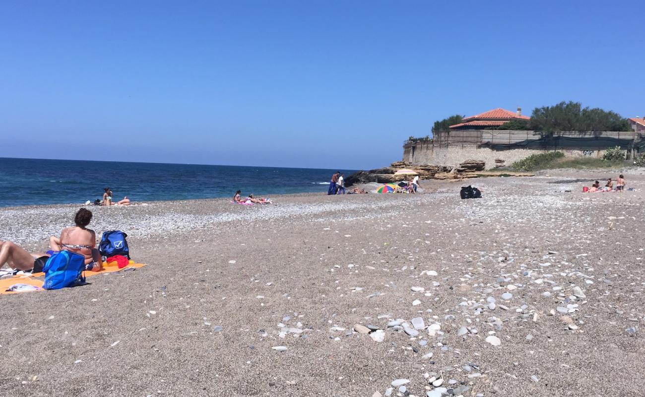 Foto af Ficarazzi beach med gråt sand og småsten overflade