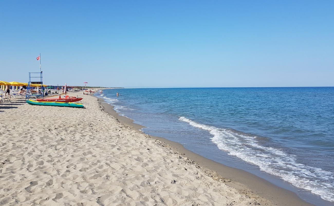 Foto af Stranden Marina di Pisticci med brunt sand overflade