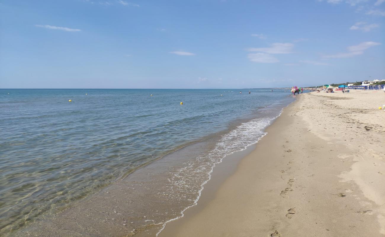 Foto af Castellaneta Marina Strand med brunt sand overflade