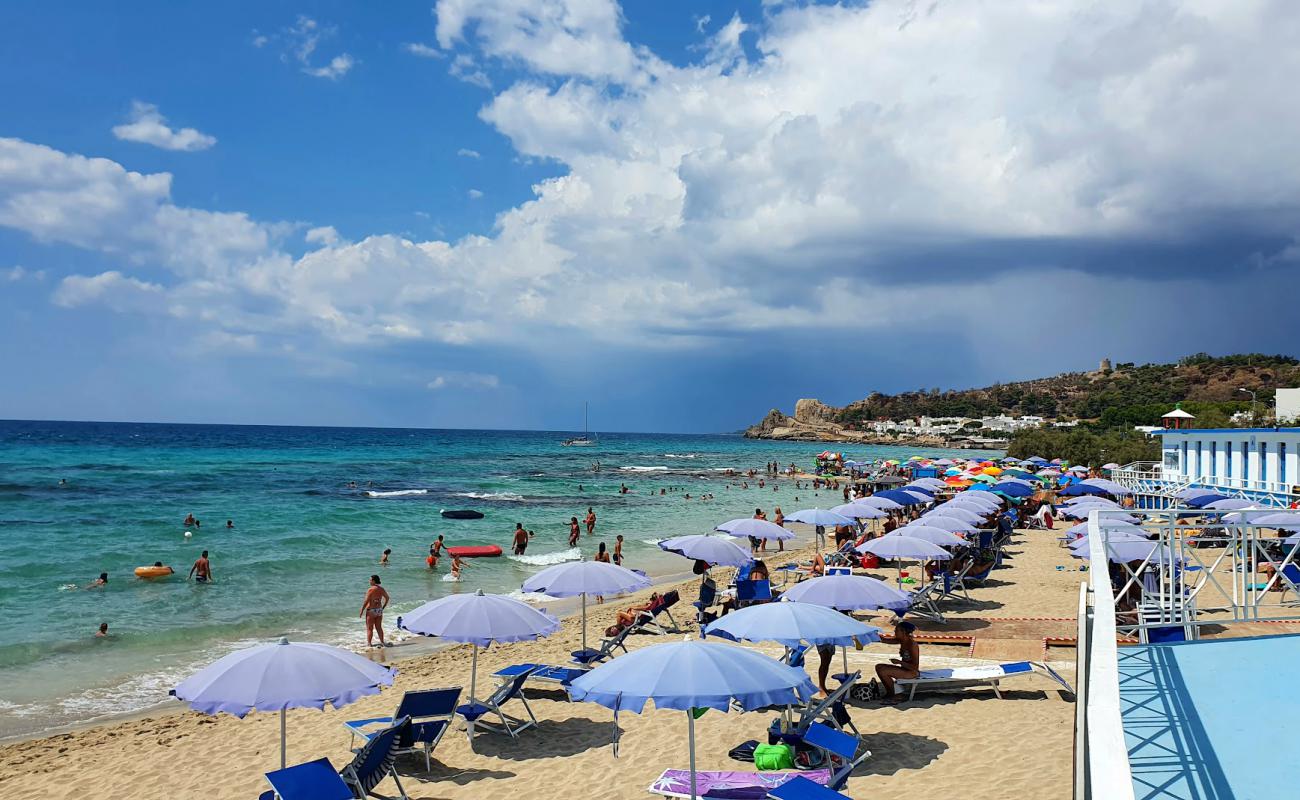 Foto af Spiaggia di Lido Conchiglie med lys fint sand overflade