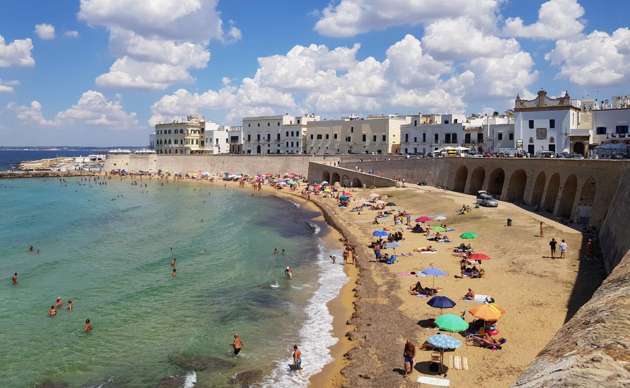 Foto af Spiaggia della Purita med lys sand overflade