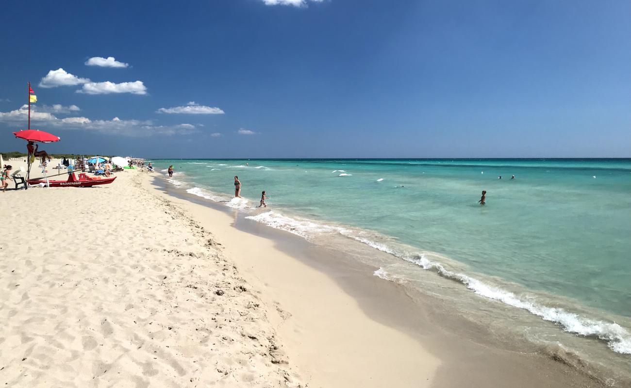 Foto af Fontanelle beach med lys fint sand overflade