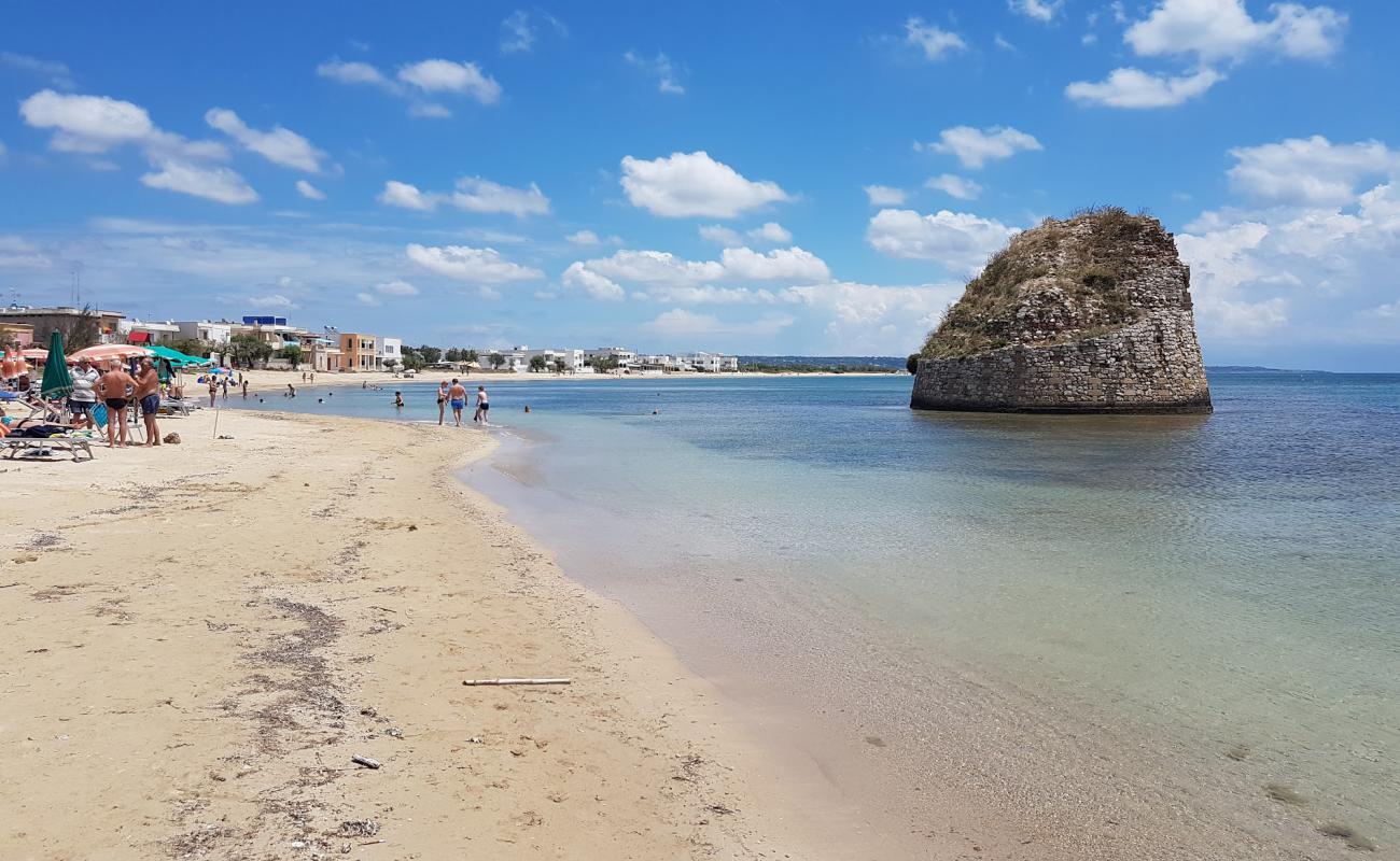 Foto af Spiaggia Marina Di Salve med lys fint sand overflade