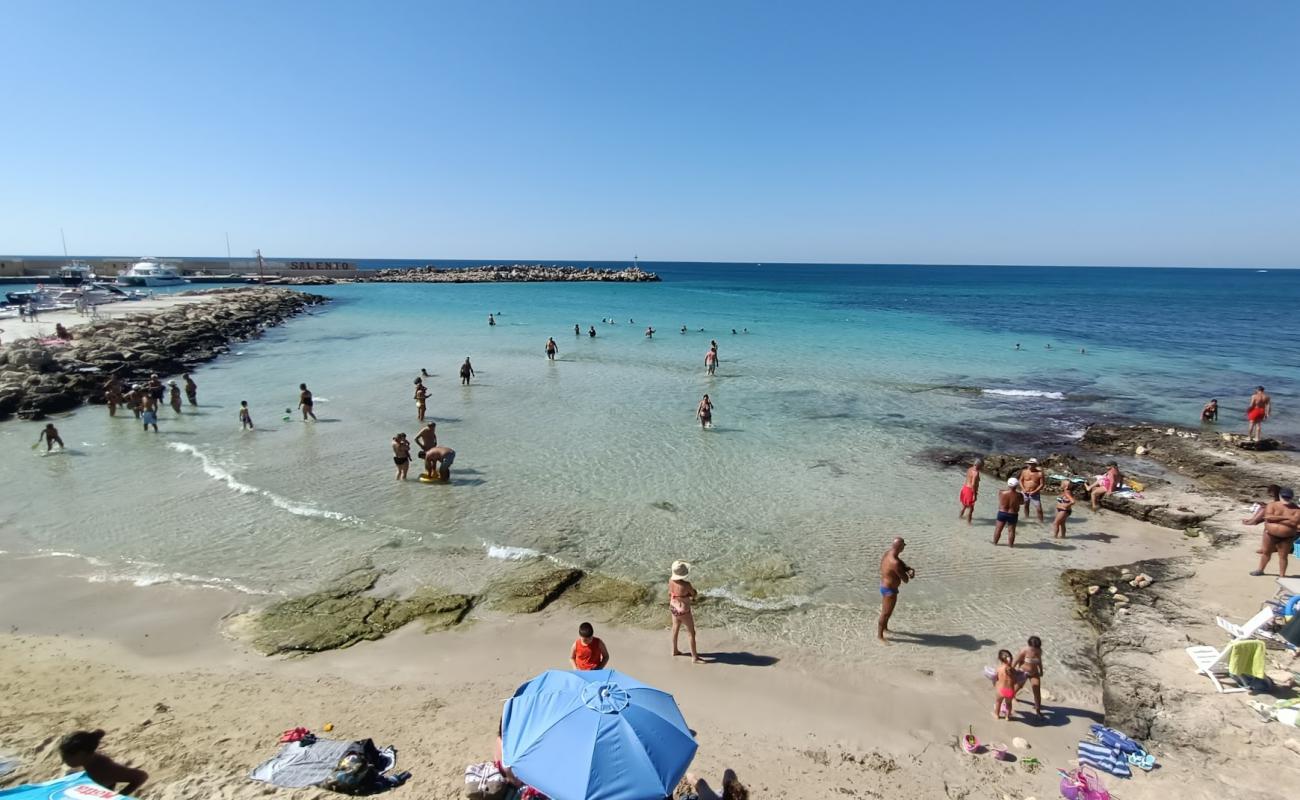 Foto af Spiaggia di Torre Vado med lys fint sand overflade