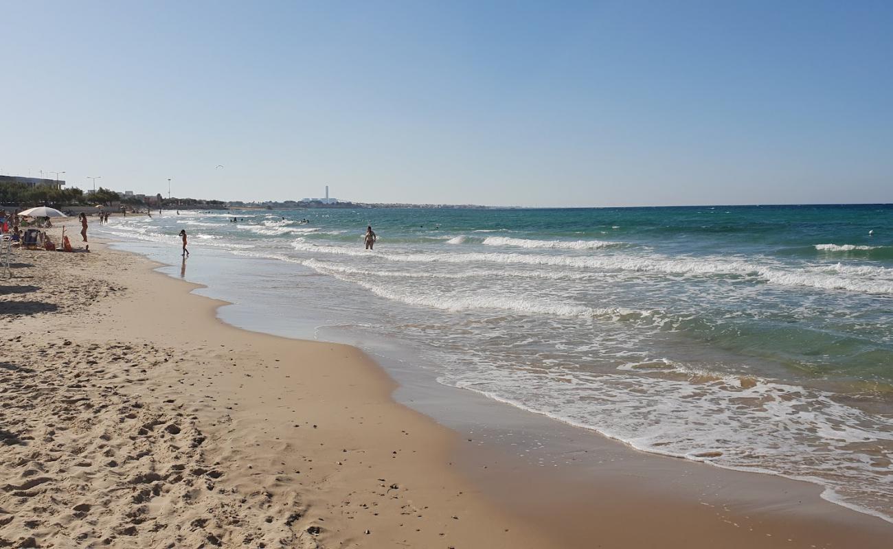 Foto af Benny beach med lys fint sand overflade