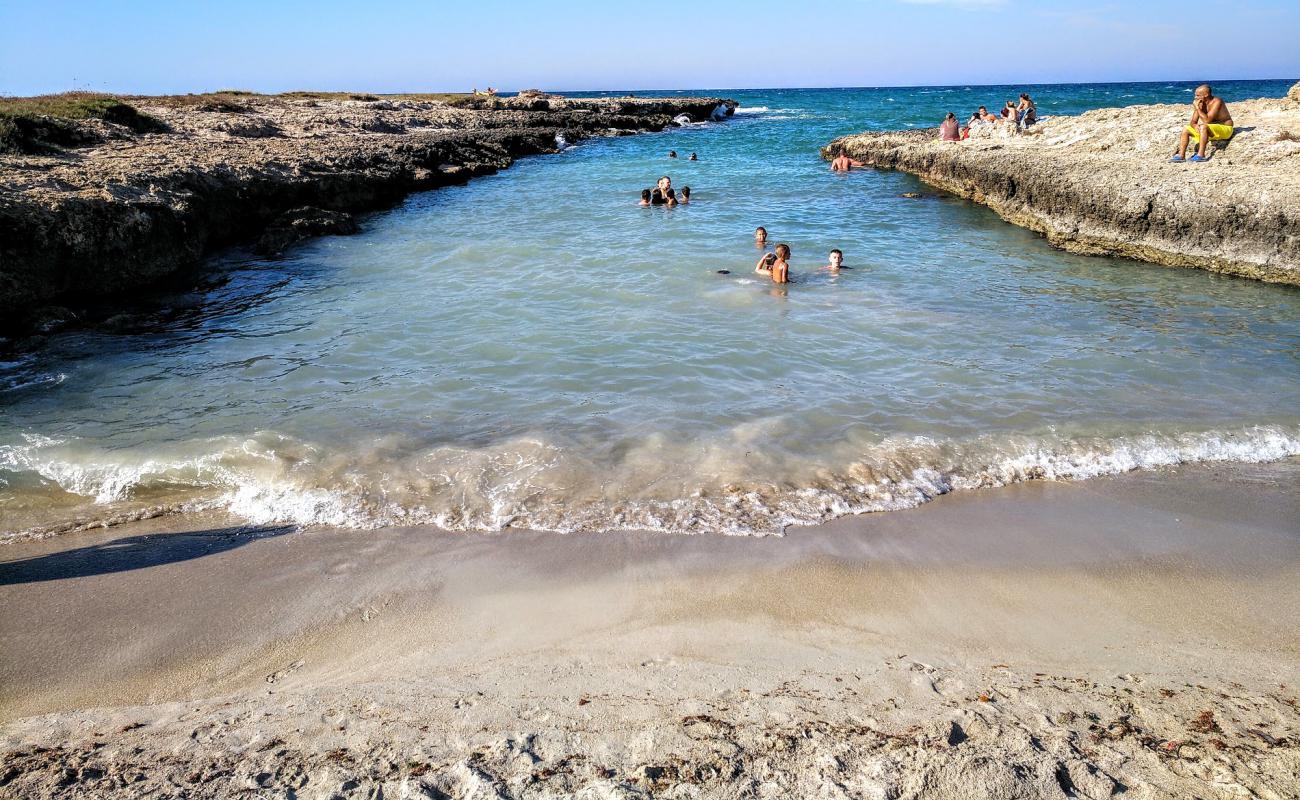 Foto af Costa Merlata beach med lys sand overflade