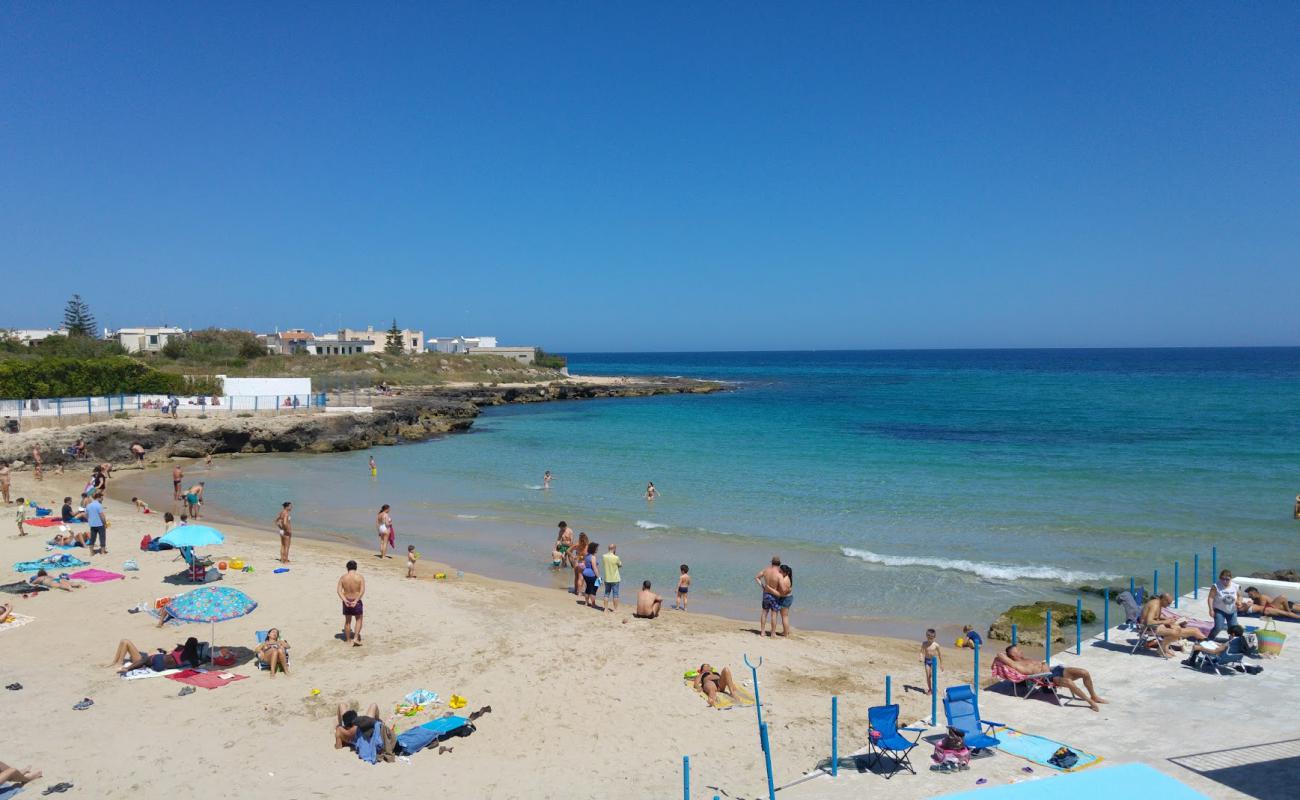 Foto af Lido Calarena med lys sand overflade