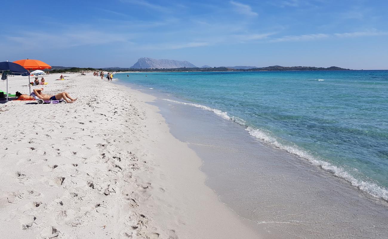 Foto af La Cinta Strand med lys fint sand overflade