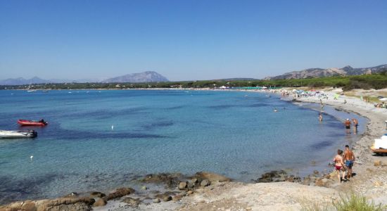 Cala Ginepro Strand