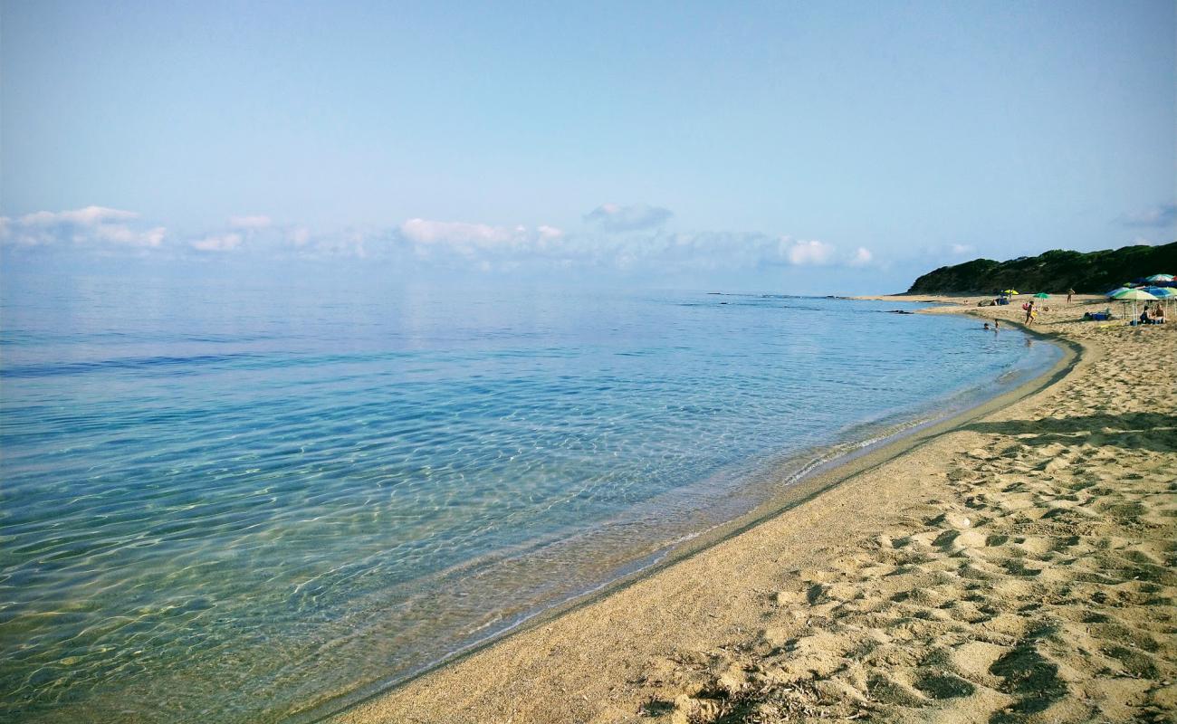 Foto af Portu Maga Strand med lys sand overflade