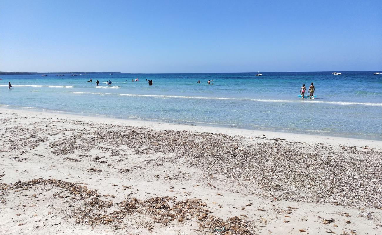 Foto af Spiaggia Di Putzu Idu med hvidt fint sand overflade