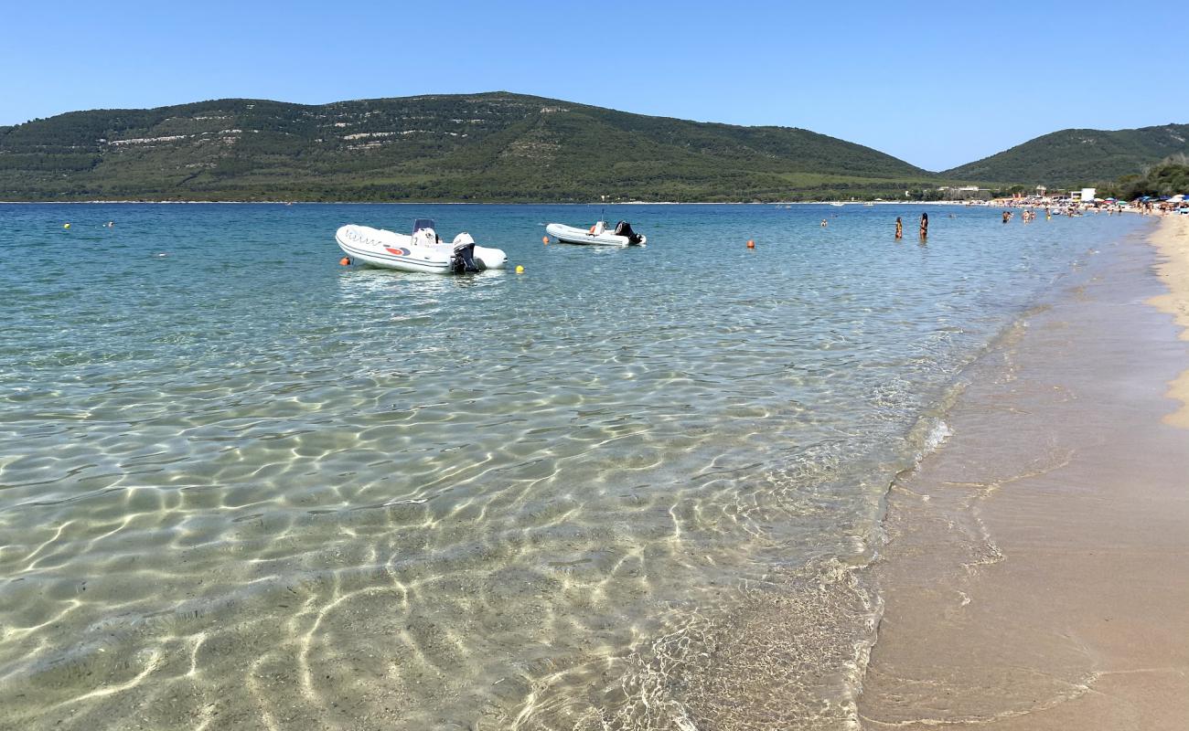 Foto af Mugoni Strand med lys sand overflade