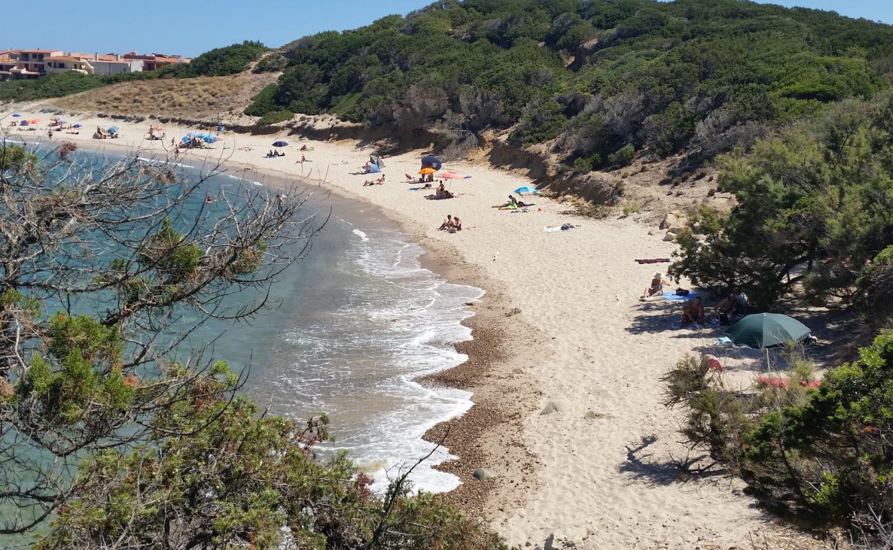 Foto af Spiaggia Longa med lys sand overflade