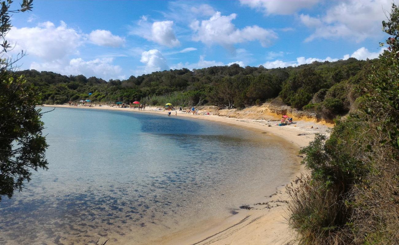 Foto af Cala L'Ulticeddu med let fin sten overflade