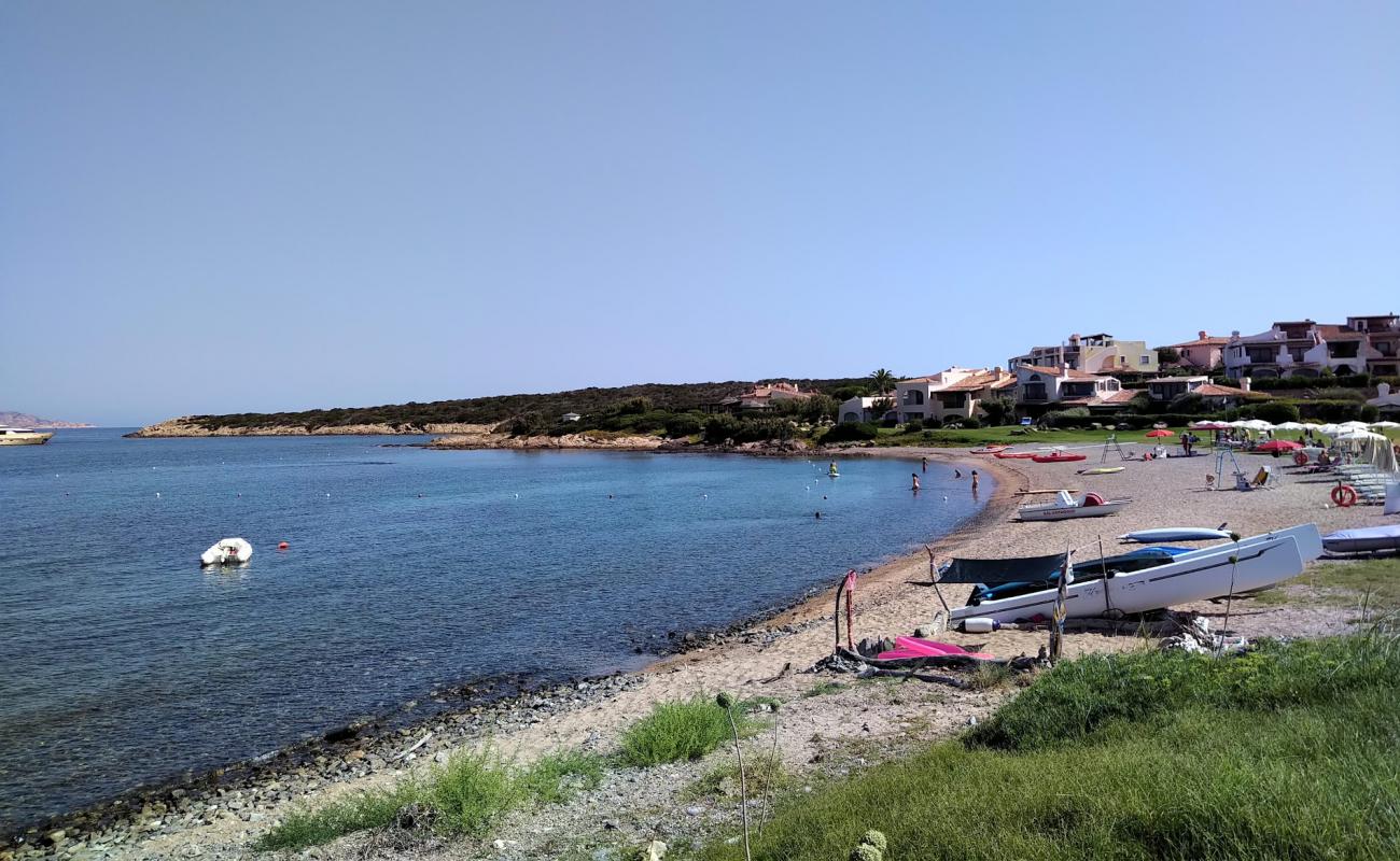 Foto af Spiaggia Cala del Faro med let sand og småsten overflade