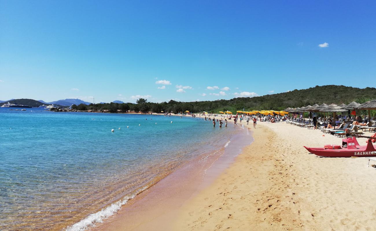 Foto af Beach Li Itriceddi med lys sand overflade