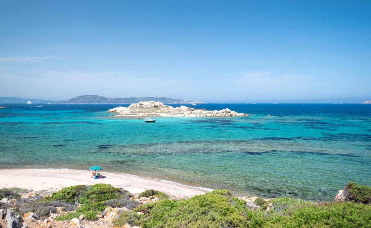 Foto af Sole Mare Beach med let fin sten overflade