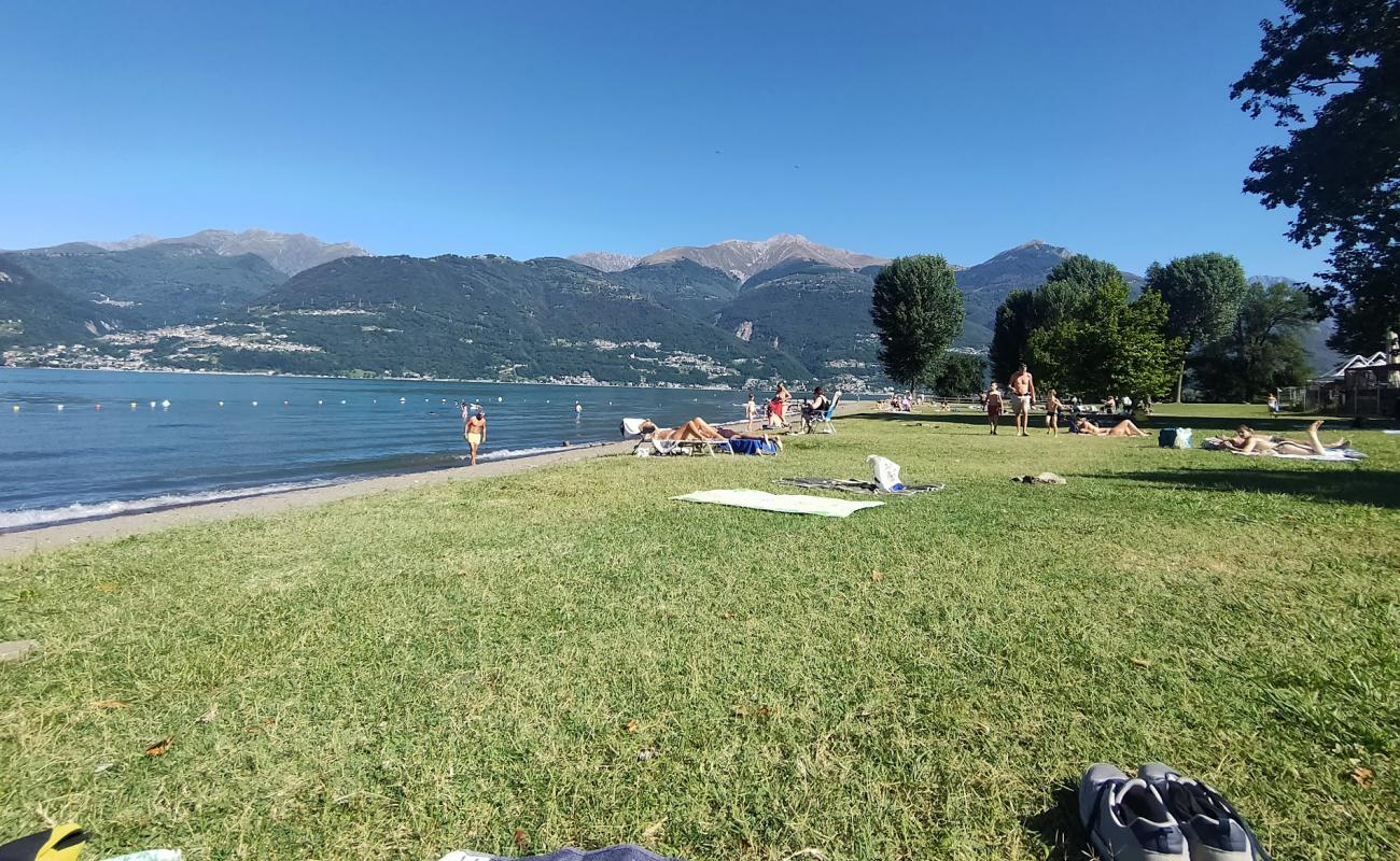 Foto af Spiaggia Ontano med let sand og småsten overflade