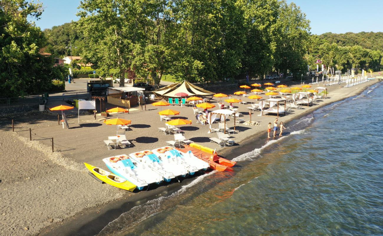 Foto af Lido Dei Cigni Strand med brunt sand overflade