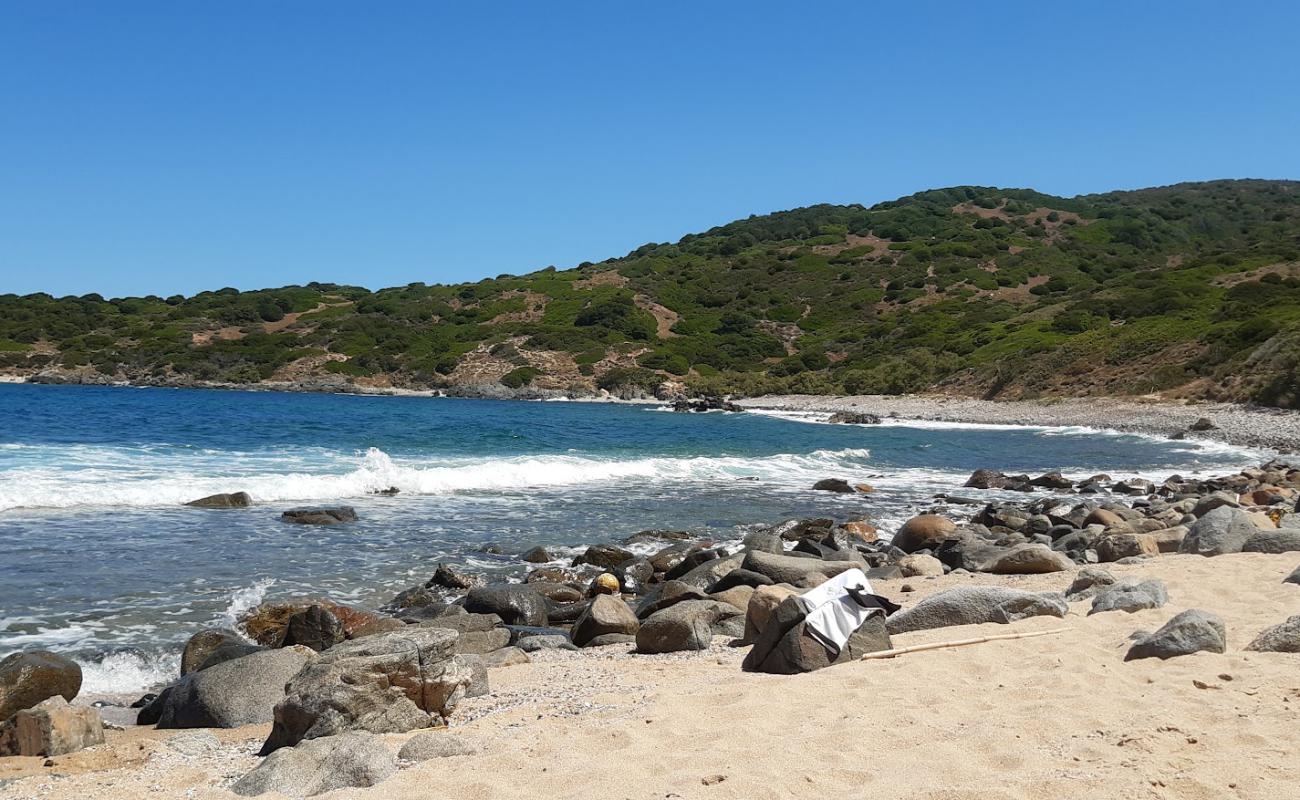 Foto af Spiaggia di Sassi di Robinson med sten overflade