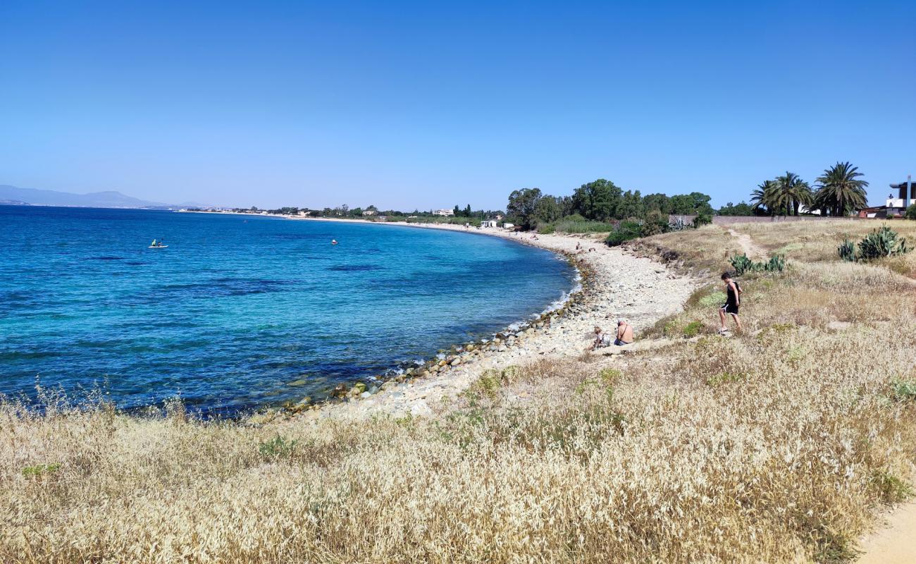 Foto af Spiaggia Marina Residence med let sand og småsten overflade