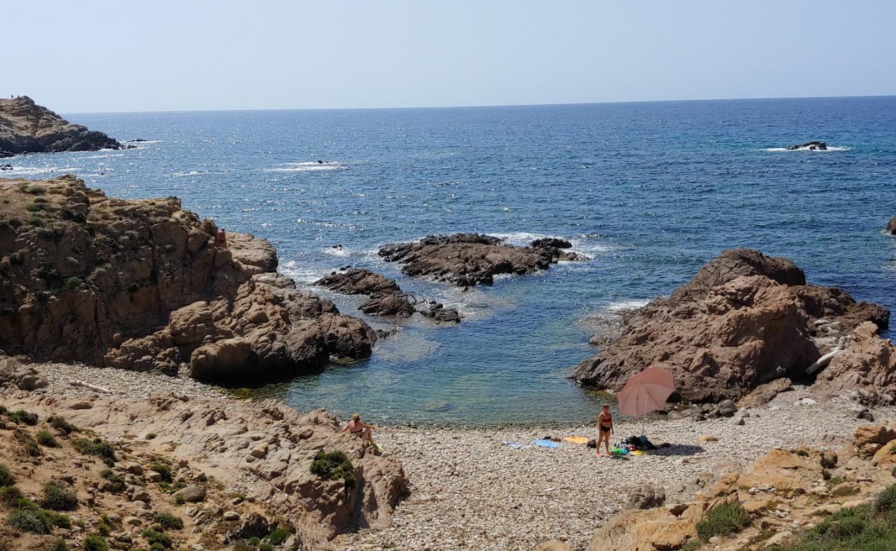 Foto af Spiaggia di Capo Pecora med sten overflade