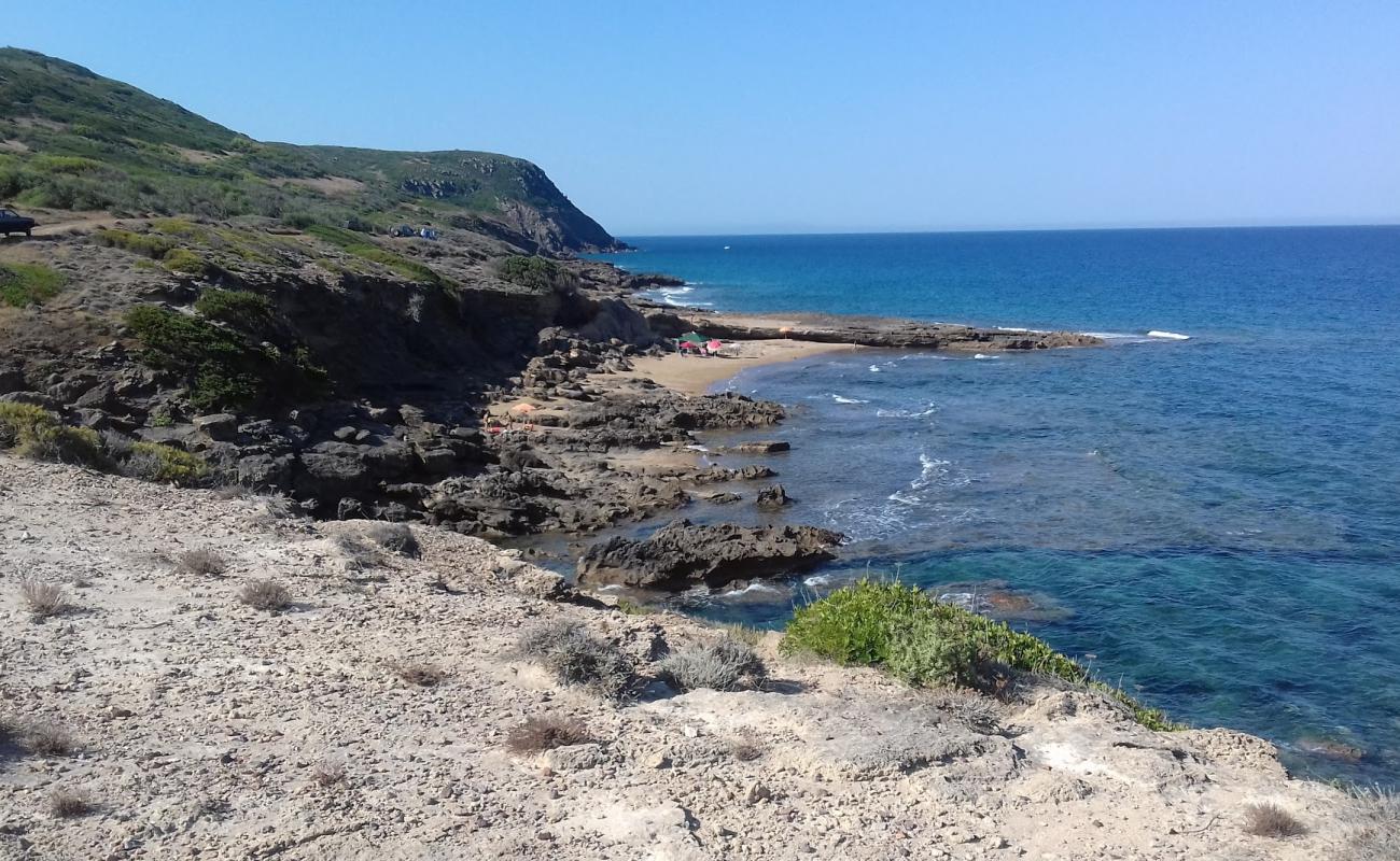 Foto af Cala dello Scoglio Rosso med sten overflade