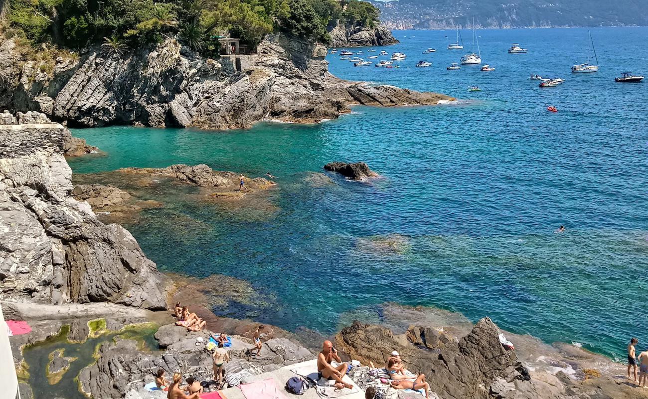 Foto af Spiaggia Scogliera di Pontetto med sten overflade