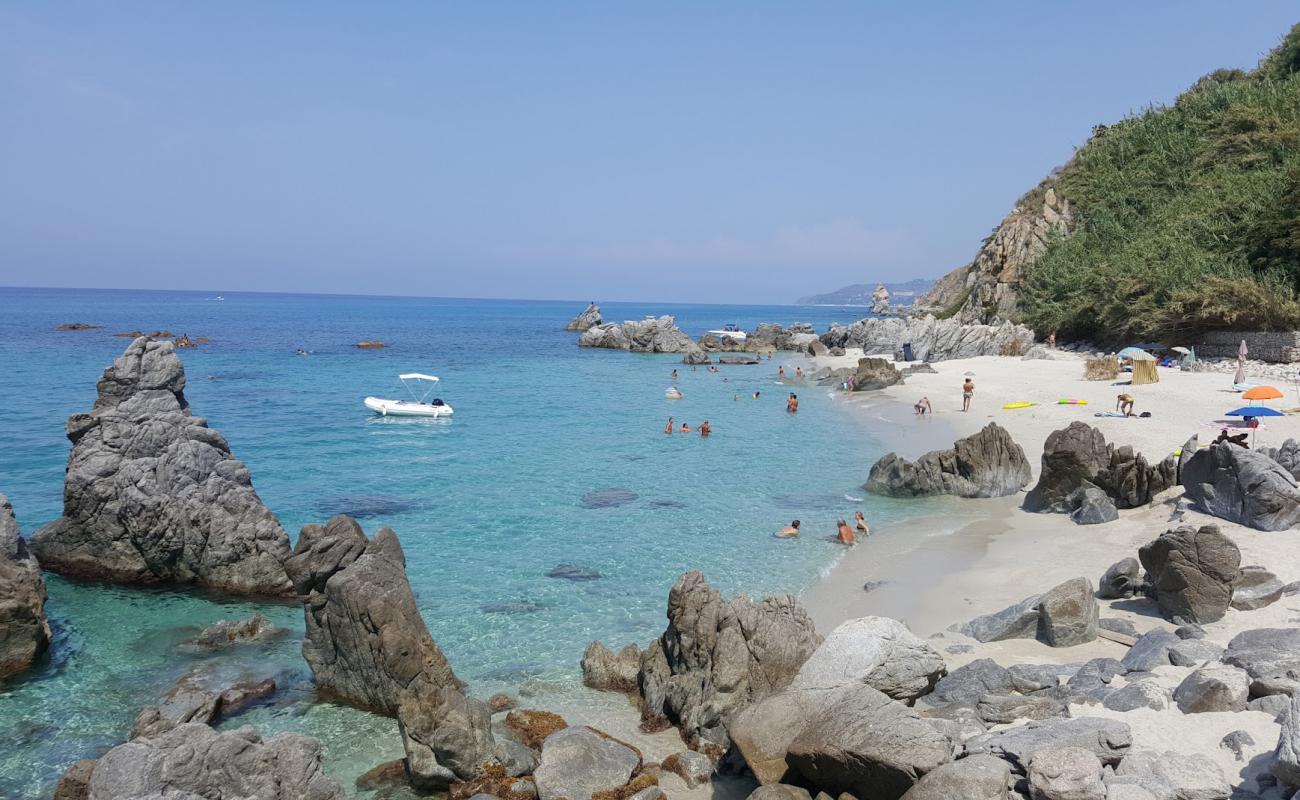 Foto af Spiaggia Vardanello med lys sand overflade