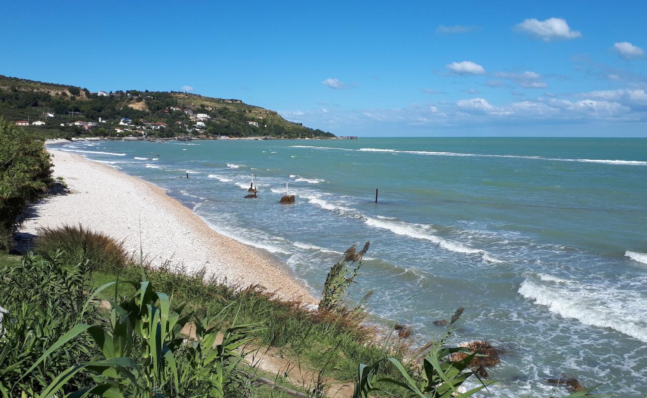 Foto af Spiaggia della Fuggitella med let sten overflade