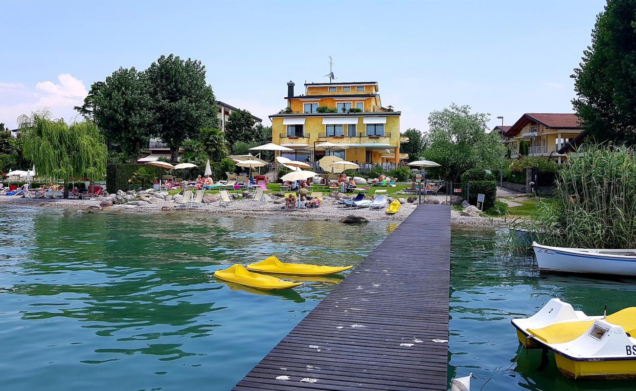 Foto af Spiaggia La Rondine med grå sten overflade