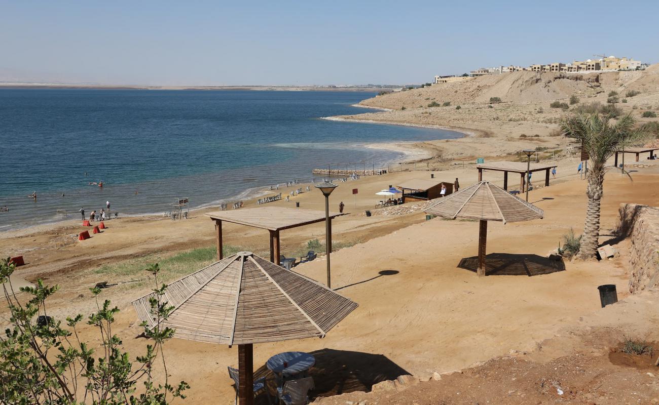 Foto af Holiday Inn Dead Sea Beach med lys sand overflade