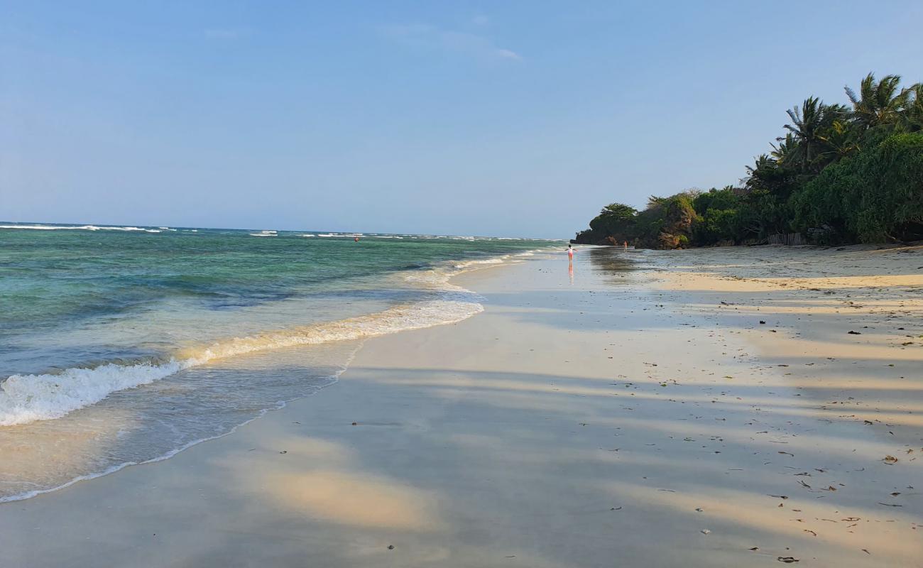 Foto af Kaskazi Beach med lys sand overflade